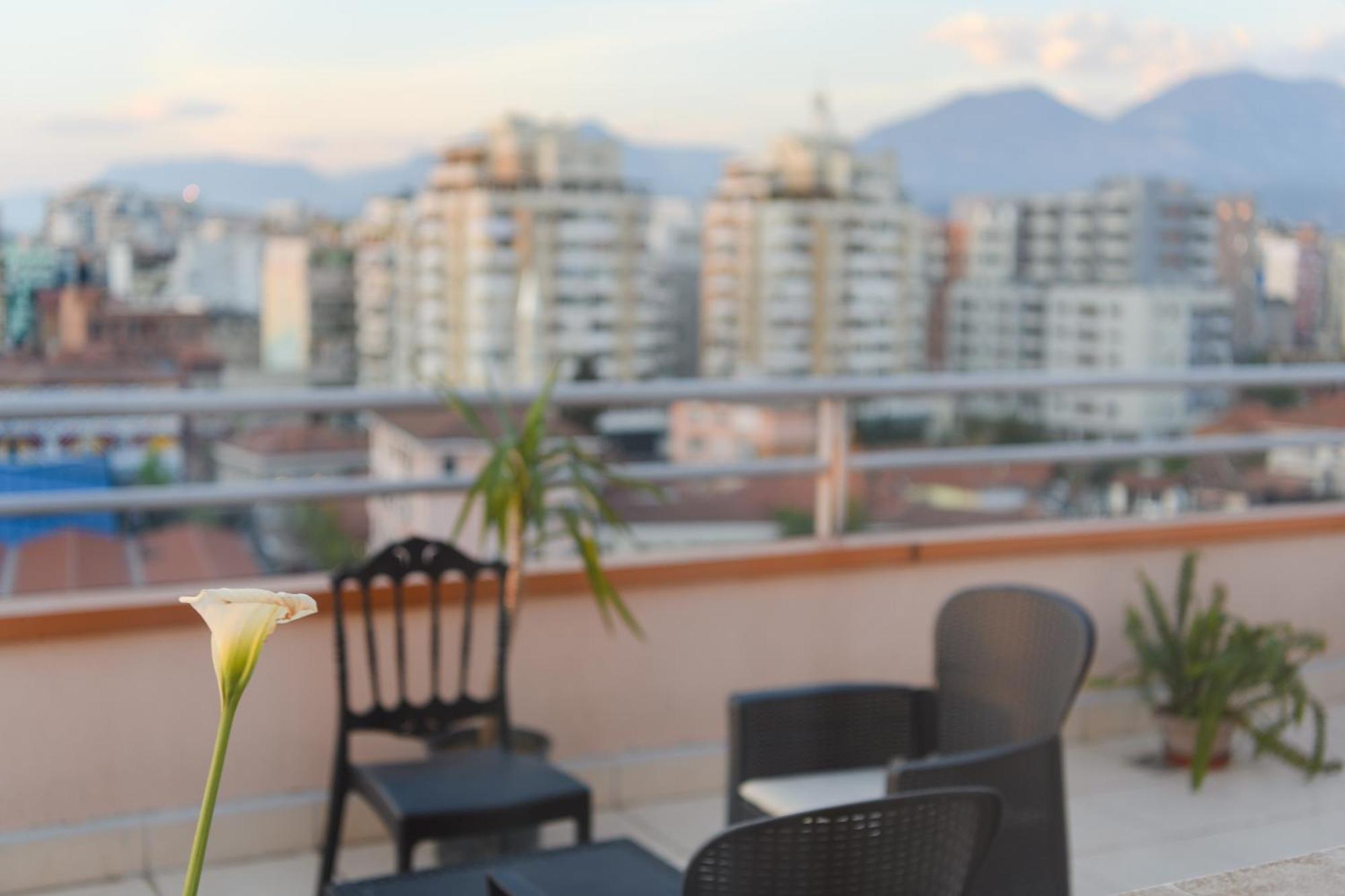 Terrace Tirana Cityscape 2 Exterior photo