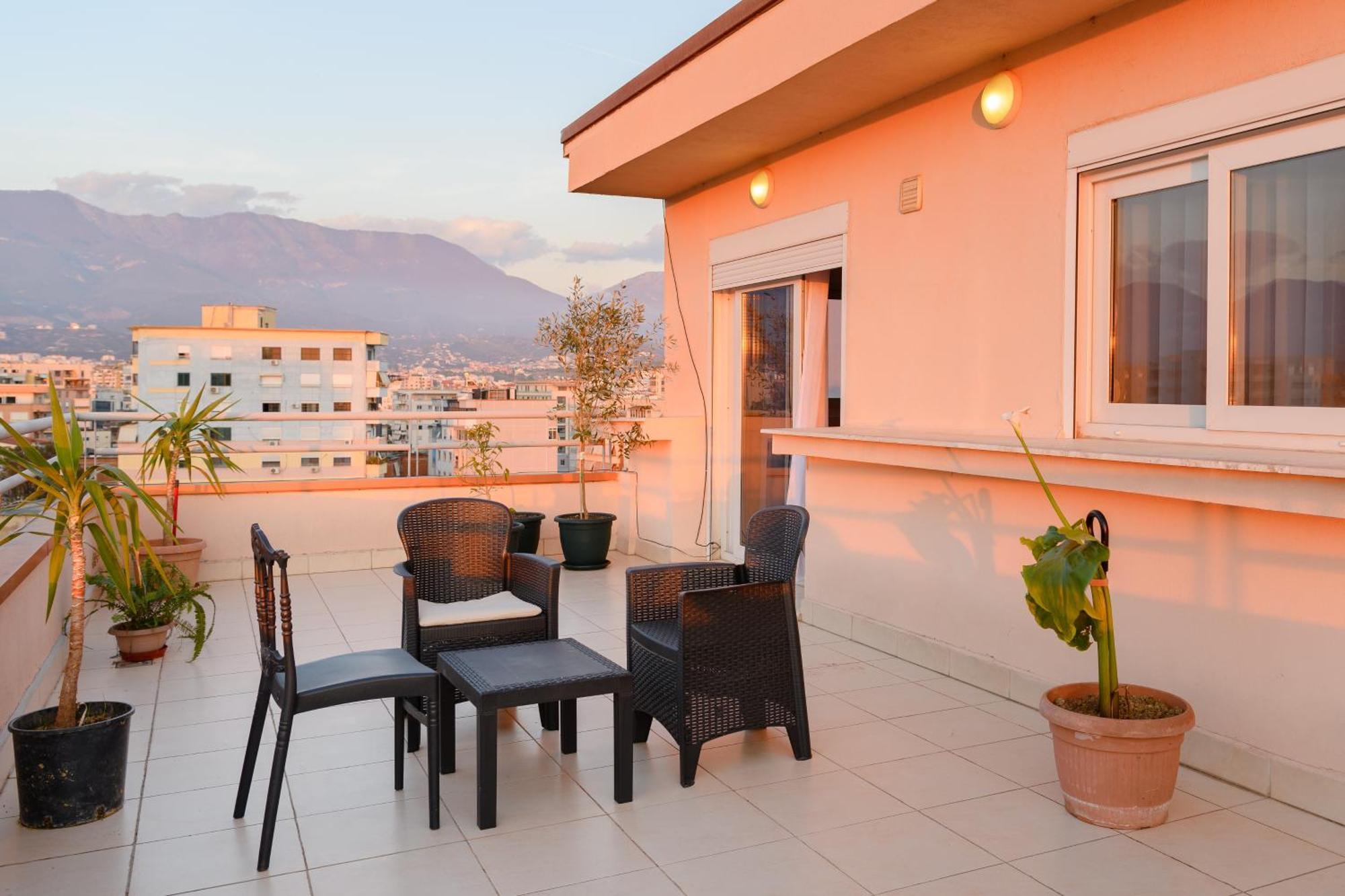 Terrace Tirana Cityscape 2 Exterior photo