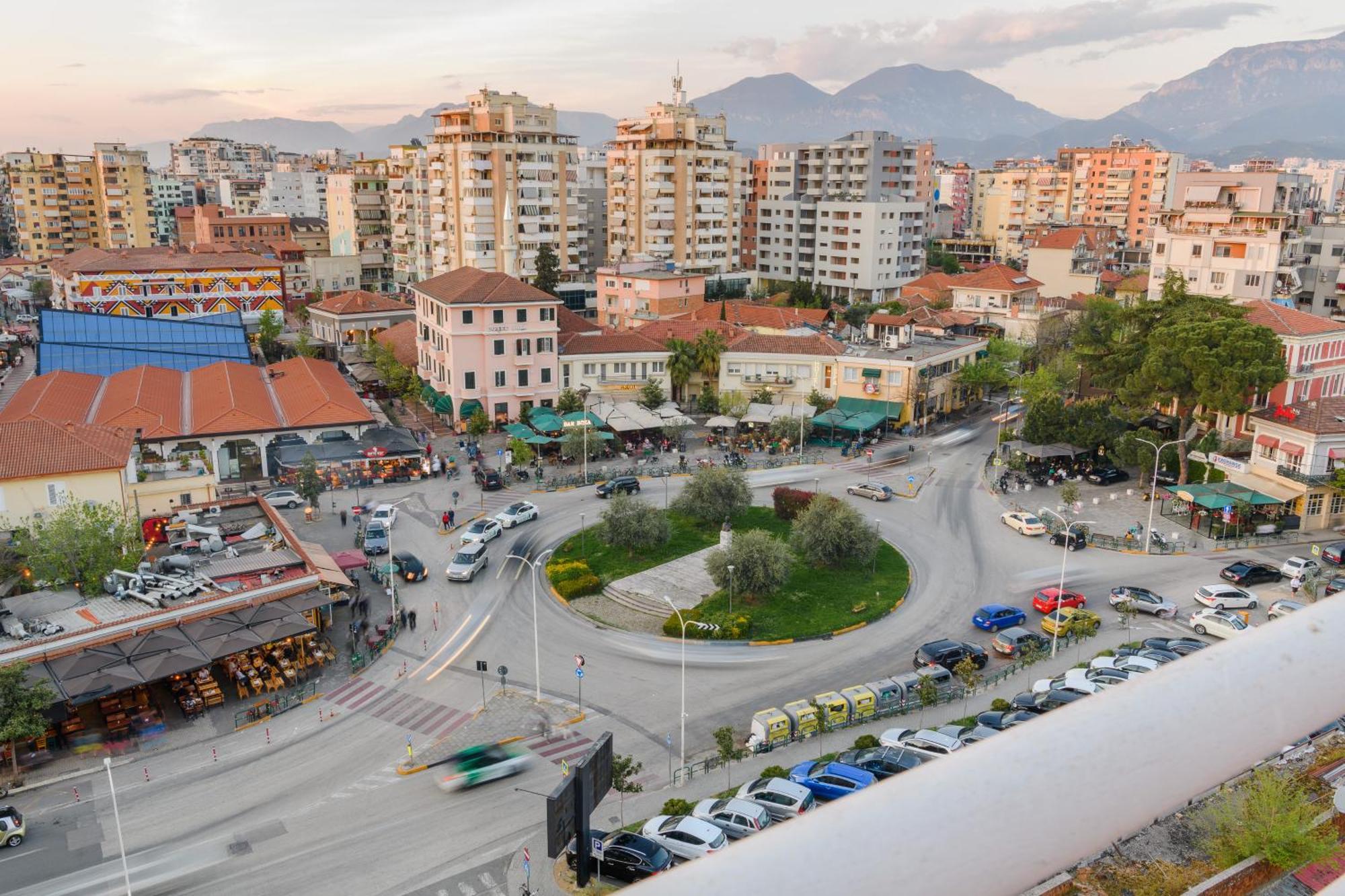 Terrace Tirana Cityscape 2 Exterior photo